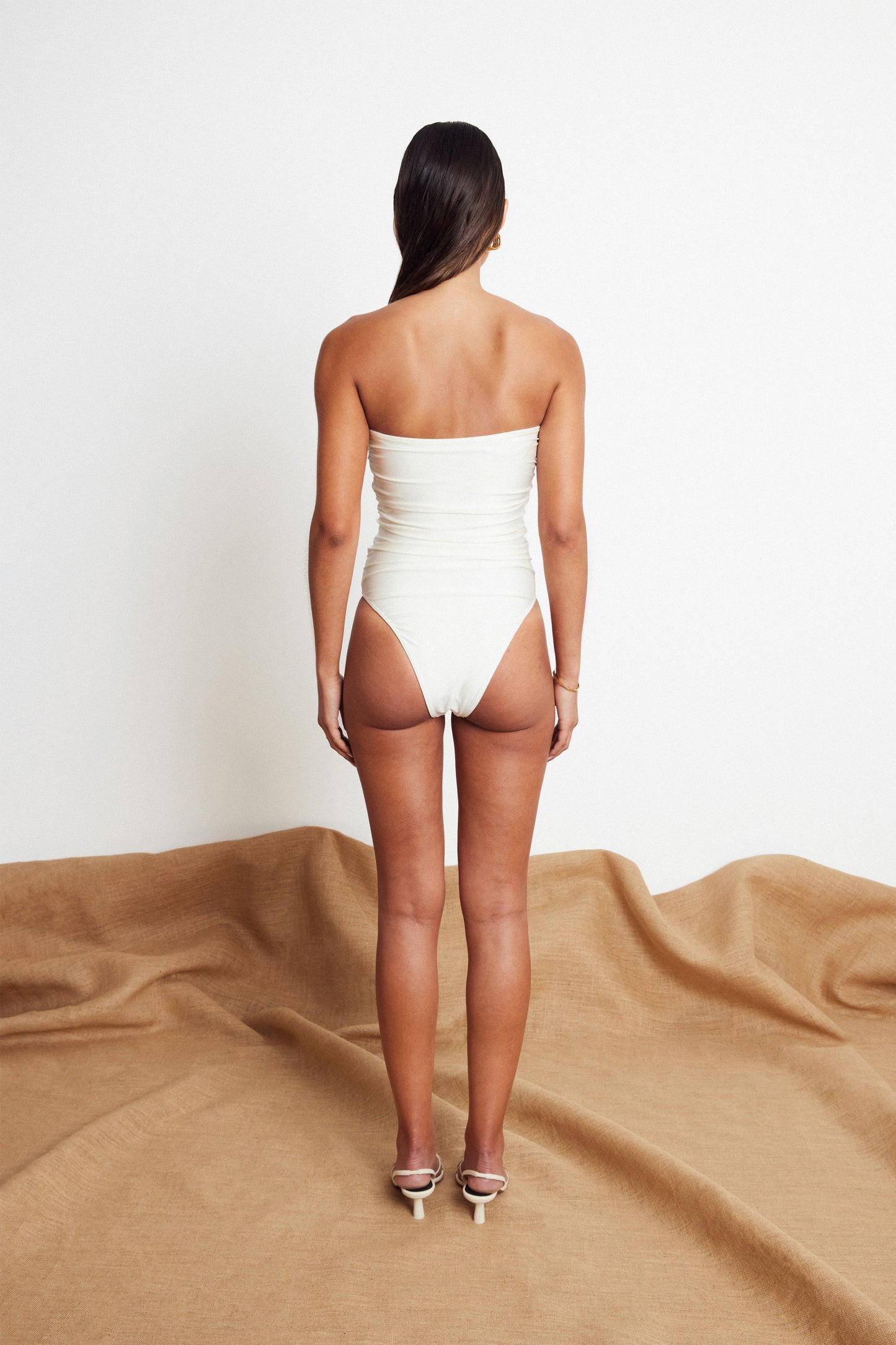 U WIRE ONE PIECE