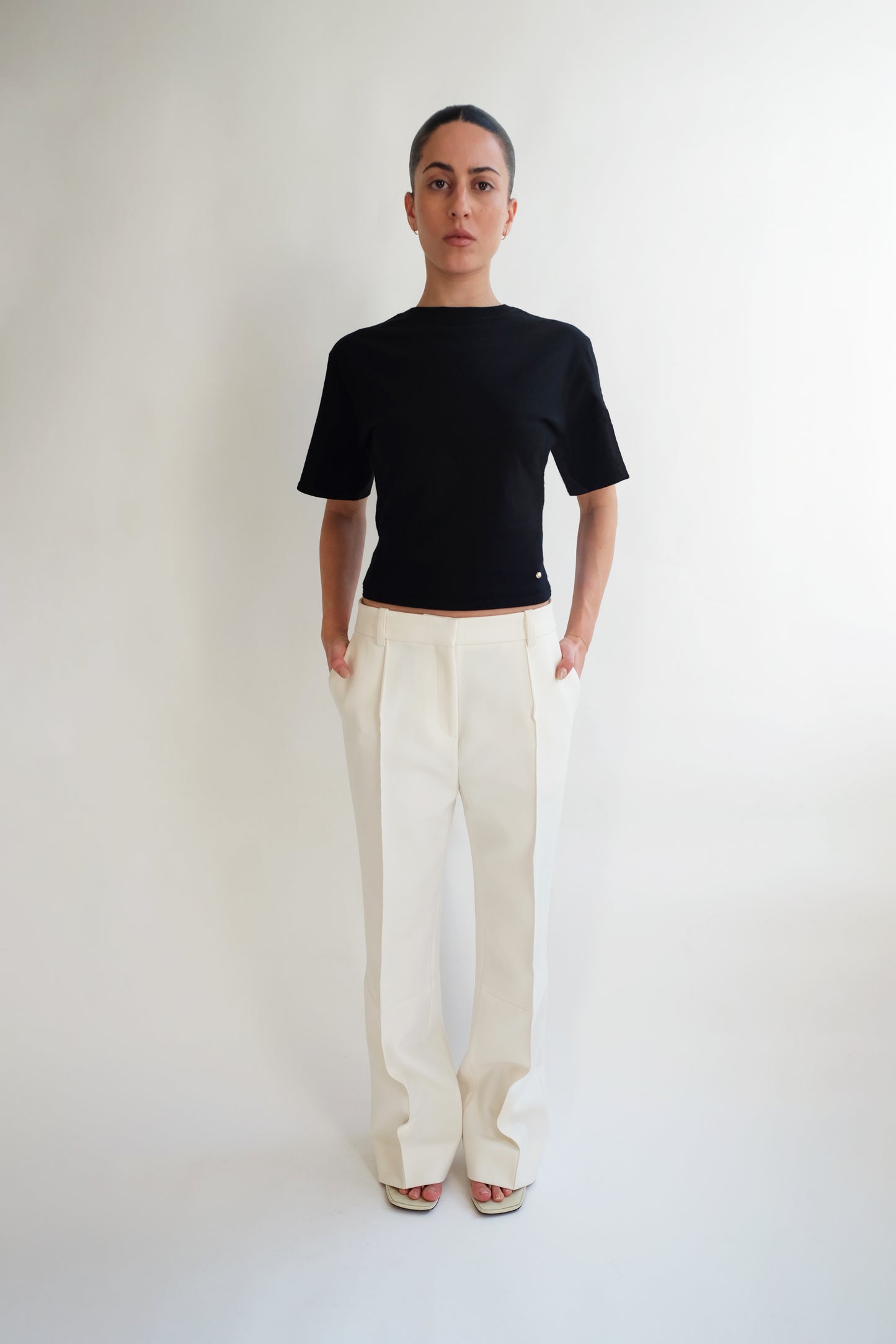 CONTOUR TEE